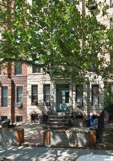 Foto principal - 153 Garfield Pl