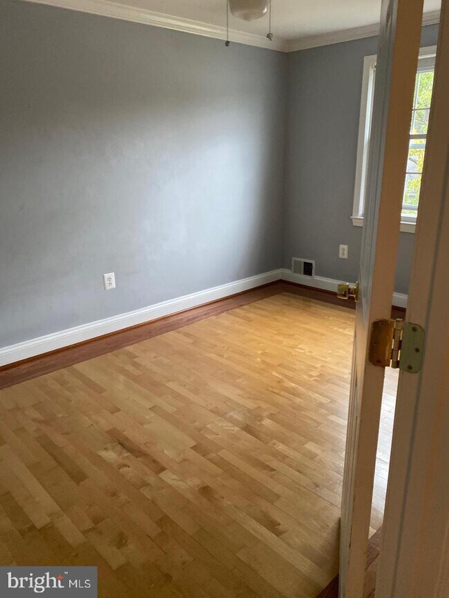 Foto del edificio - 1473 Potomac Heights Dr