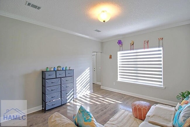 Building Photo - 179 Rutledge Dr