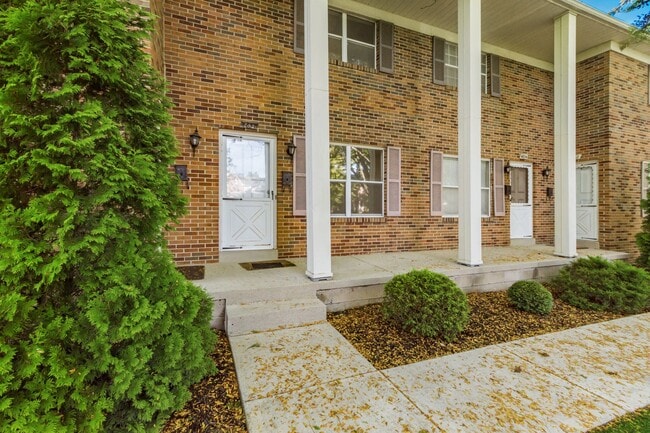 Foto del edificio - 4838 Dierker Rd