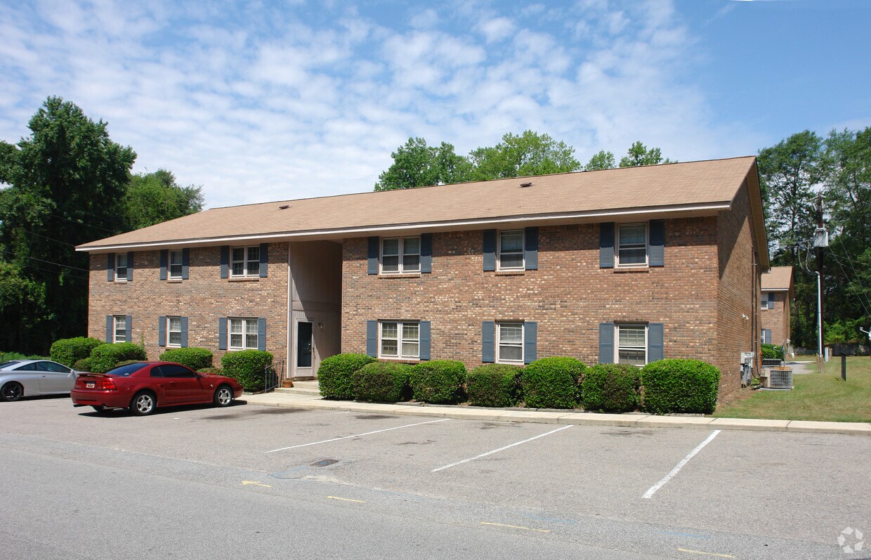 Foto del edificio - Lynwood Apartments