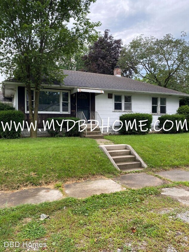 Primary Photo - 3 br, 1 bath House - 540 Congress Av