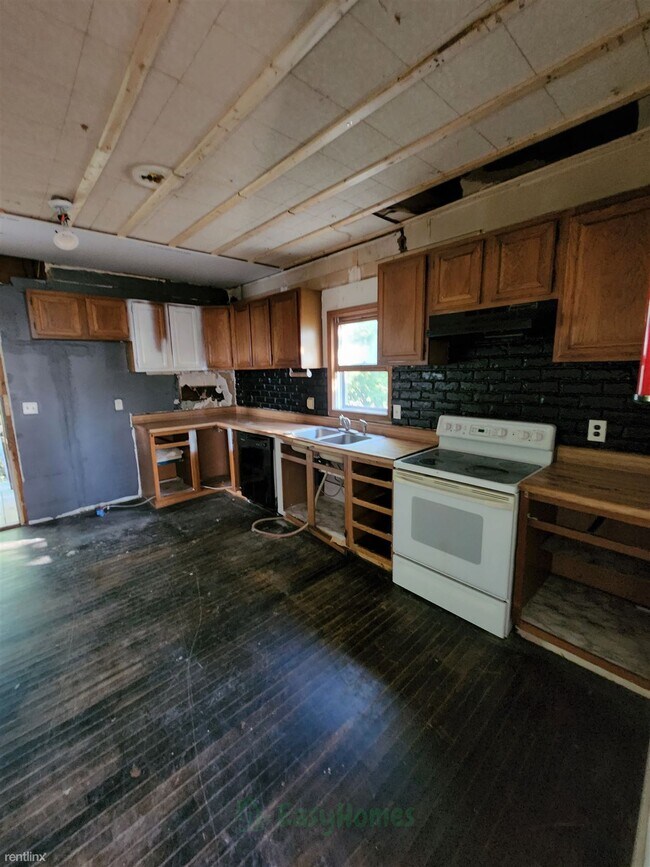 Foto del edificio - 3 br, 2 bath House - 215 East Xenia Drive
