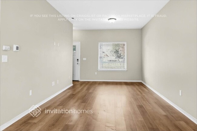 Building Photo - 4935 204th St Ct E
