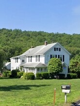 Building Photo - 194 Beacon Valley Rd