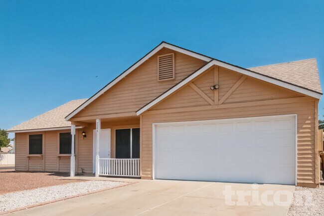 Building Photo - 7244 W Cameron Dr