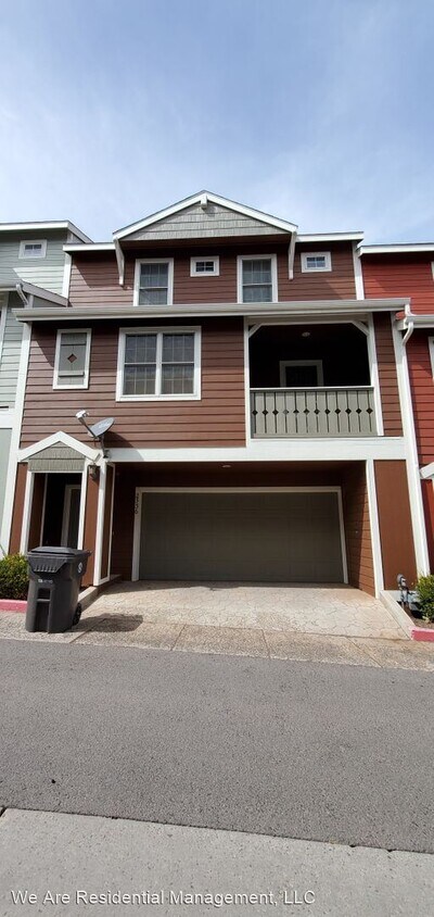 Primary Photo - 2 br, 2.5 bath House - 2336 W. Silverton Dr.
