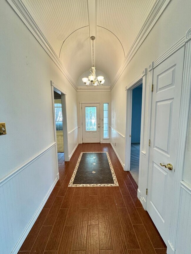 Foto del edificio - NOW AVAILABLE - Beautiful Patio Home in So...