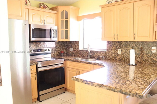 Photo - 2605 W 71st Pl House