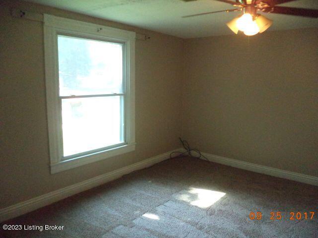 Building Photo - 1337 Oakwood Ave