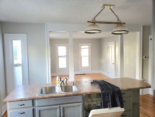 Foto del edificio - 64 Wood St