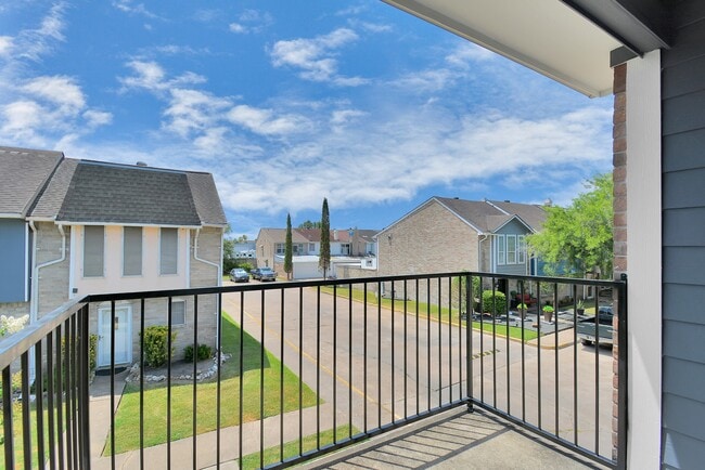 Foto del edificio - 11899 Algonquin Dr