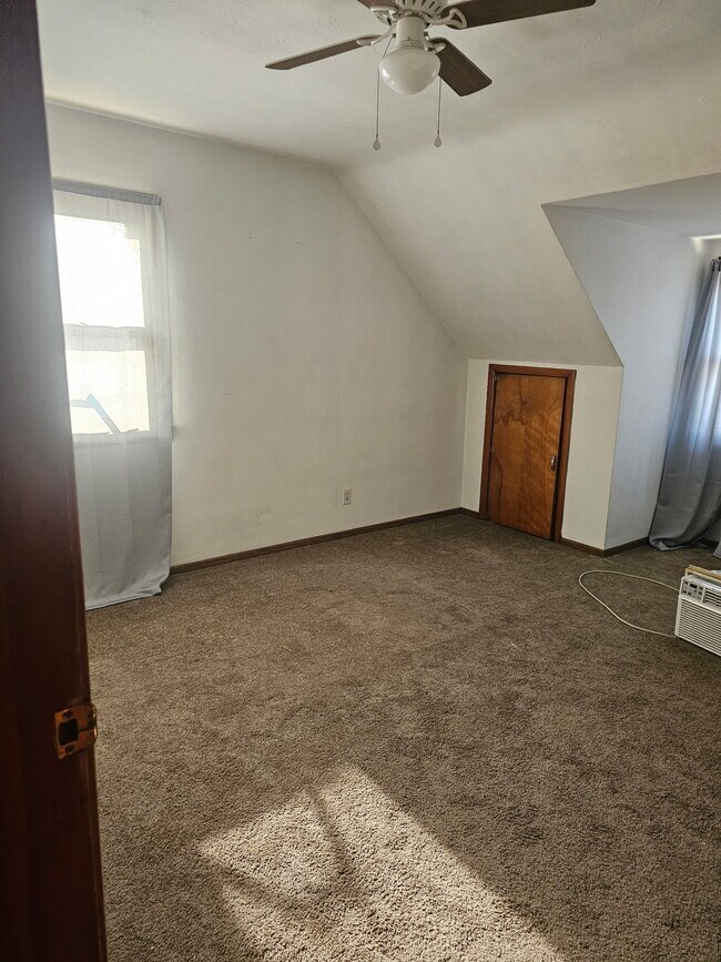 Foto del edificio - 26 Cooper Ave