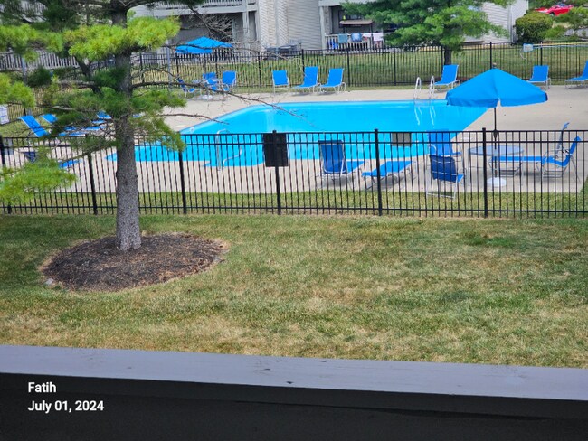 Foto del edificio - 5310 Stonemeadow Ave