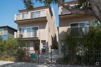 Building Photo - 12439 Washington Pl