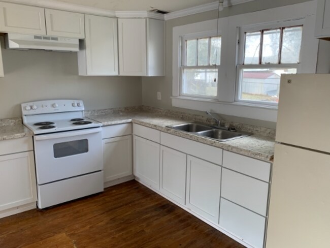 Foto del edificio - 911 E Ash St