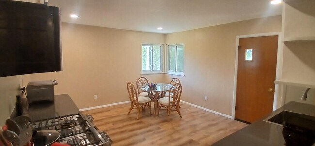 Foto del edificio - 111 Glade Park Rd