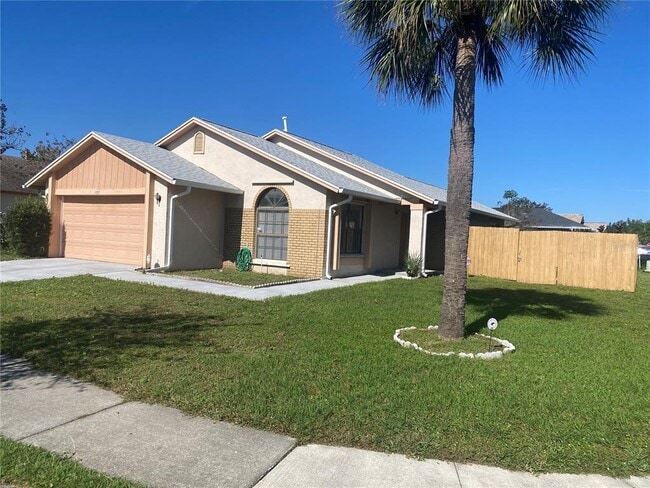 Building Photo - 2403 Albaca Dr