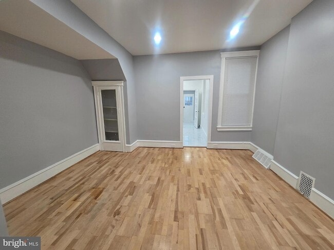 Building Photo - 2826 N 27th St