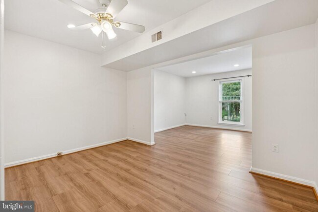 Foto del edificio - 3881 Persimmon Cir