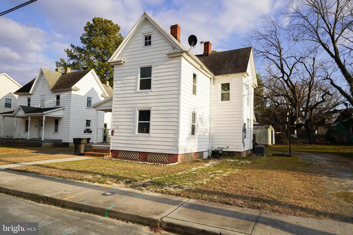 713 Howard St, Salisbury, MD 21801 House Rental in Salisbury, MD