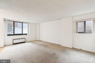 Building Photo - 1420 Locust St