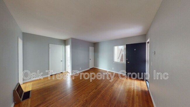 Foto del edificio - 321 W Estudillo Ave