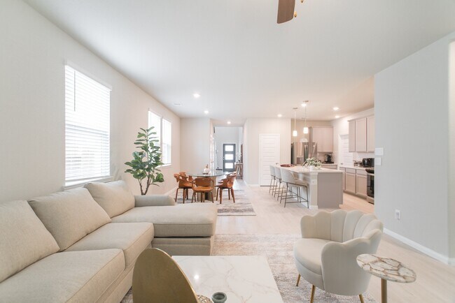 Foto del edificio - 17542 Rosette Grass Dr