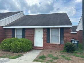 Building Photo - 140 Lanier Dr
