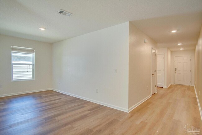 Foto del edificio - 7809 Maxton Rd