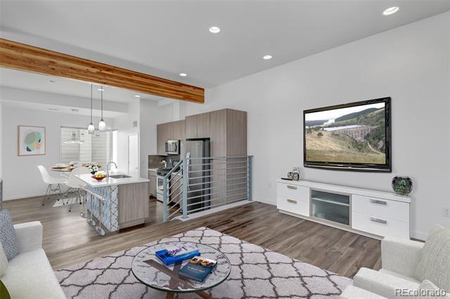 Building Photo - 1239 Tennyson St