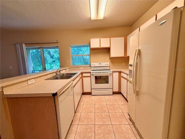 Building Photo - 30209 Swinford Ln