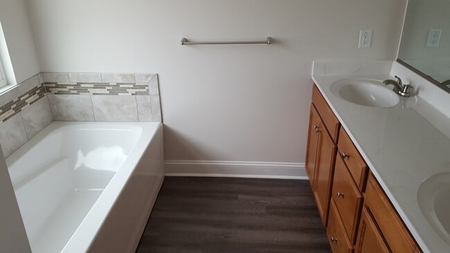 Soaking tub in Master Bathroom with two sink vanity - 4424 Coltrane Ave
