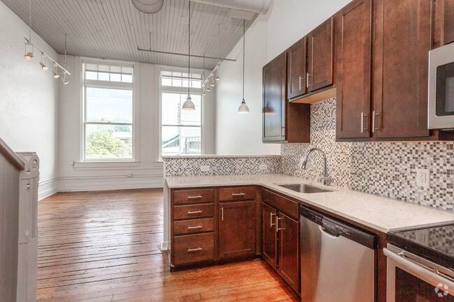 Interior Photo - Fairbanks Apartments