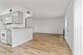 Building Photo - 6500 Sands Point Dr