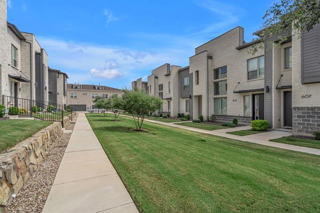 Building Photo - 611 Collier Dr