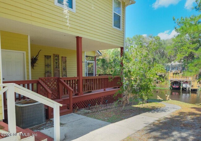 Building Photo - 295 Maxwell Dr