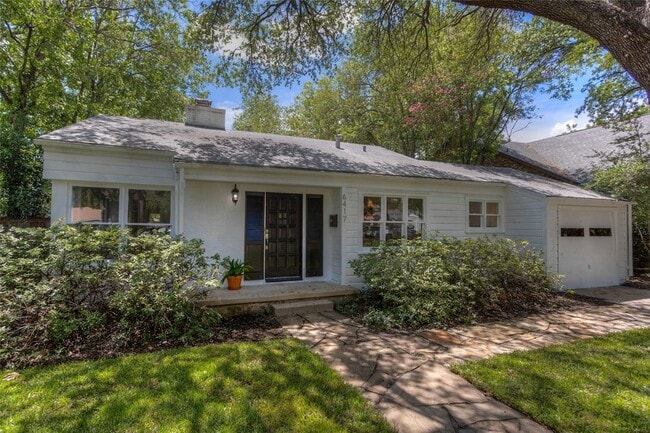 Building Photo - 6417 Darwood Ave