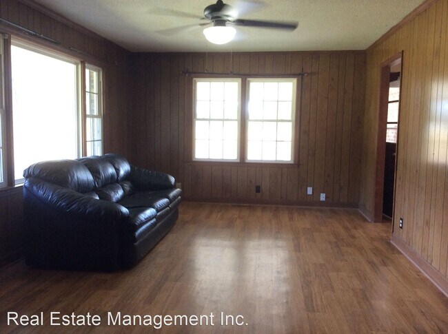 Foto del edificio - 3 br, 1 bath House - 6045 US HWY 17 N