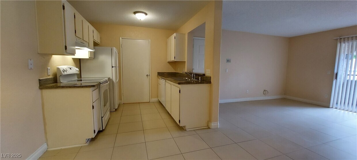 Foto principal - 230 Mission Newport Ln