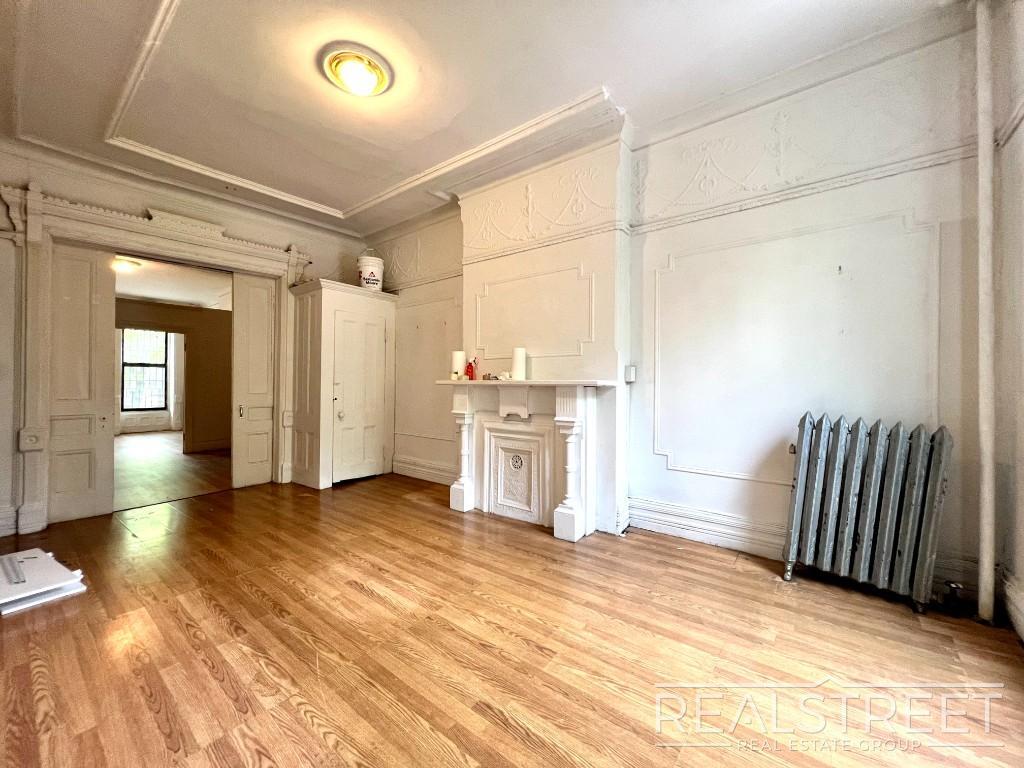 Primary Photo - Charming 1+ BED in Bed Stuy Brownstone!