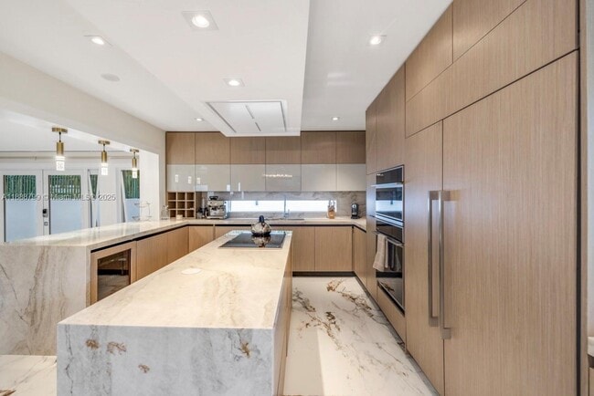 Foto del edificio - 3504 Crystal View Ct