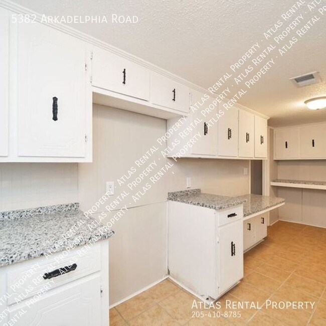 Foto del edificio - 5382 Arkadelphia Rd