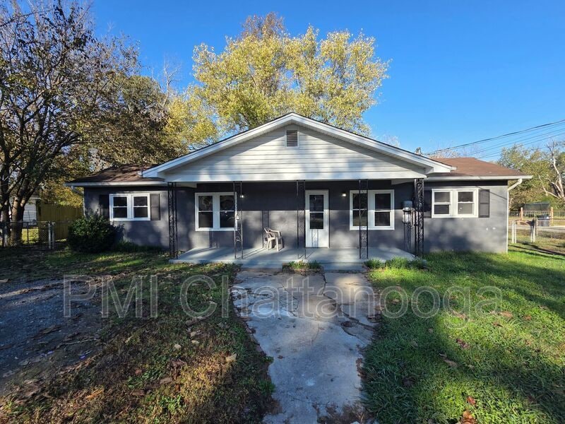 Primary Photo - 1663 Keeble St