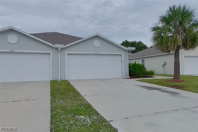 Building Photo - 9131 Aegean Cir