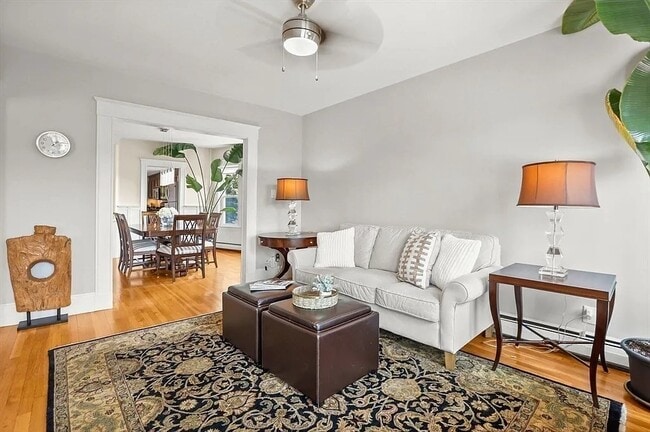 Foto del edificio - 25 Brayton Rd