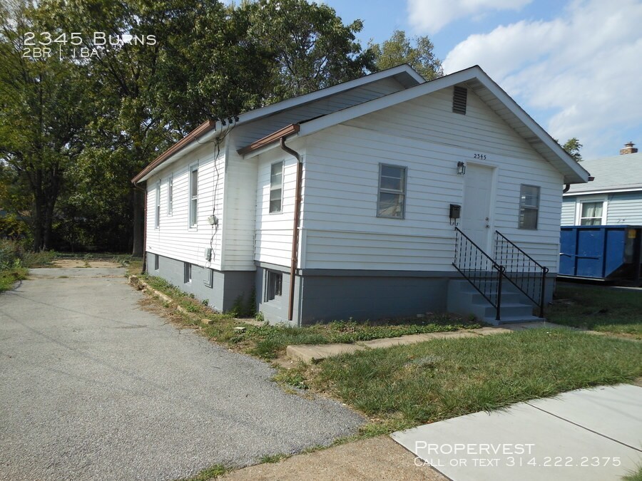 Primary Photo - 2345 Burns Ave