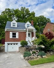 Building Photo - 40 Edwards Ct