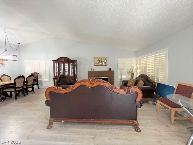 Building Photo - 4761 Torrence Dr