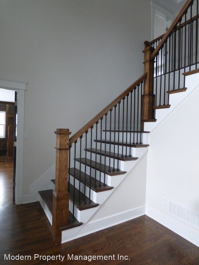 Foto del edificio - 4 br, 4 bath House - 2436 Walnut Grove Lane